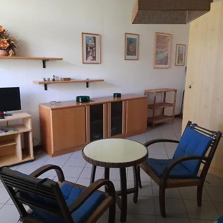 - Lotto B Apartment *