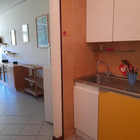 - Lotto B Apartment *